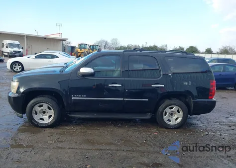 2009 Chevrolet Tahoe Ltz из США, поврежденный, VIN 1GNFC33019R224733